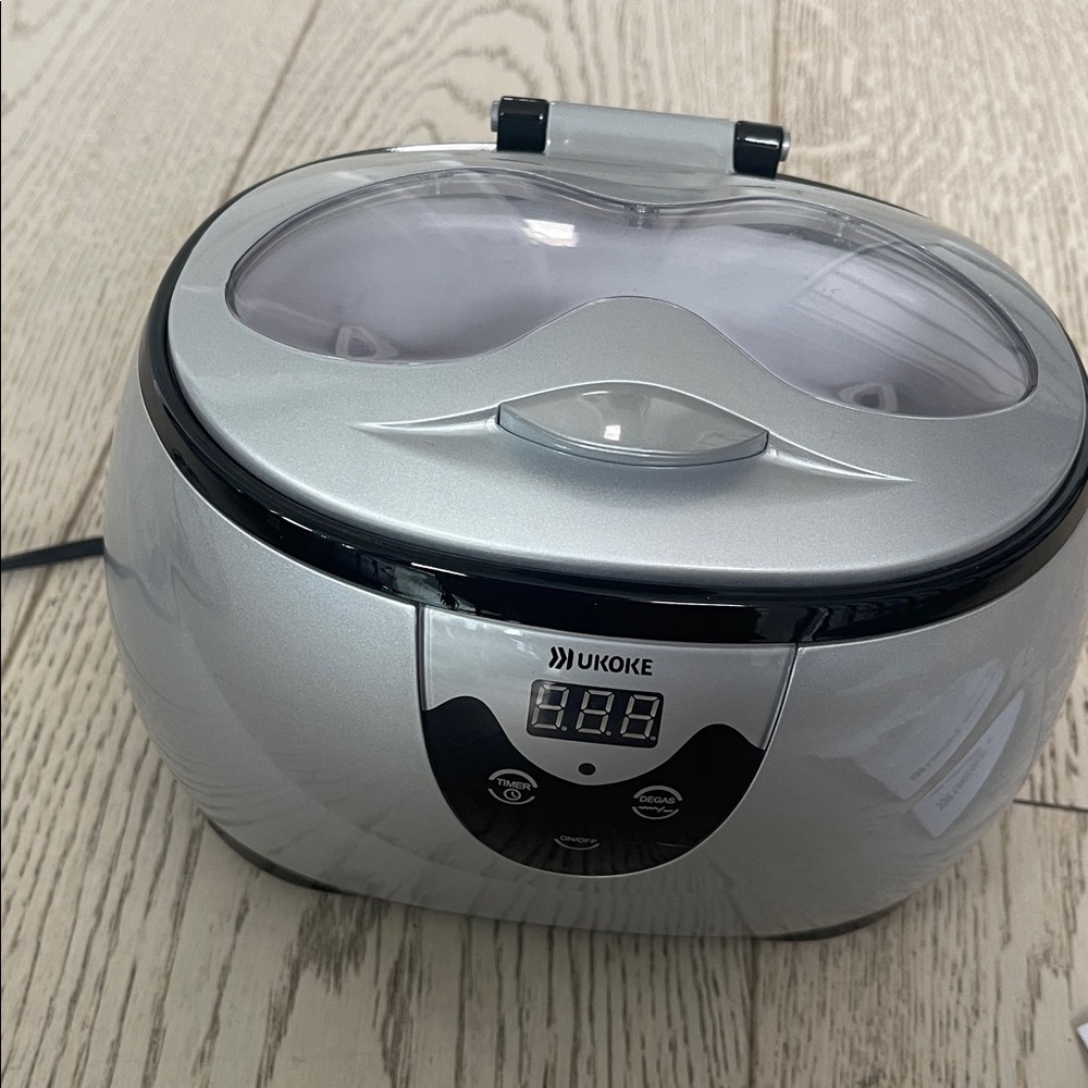 Silver Ultrasonic Cleaner